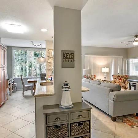 606 Barrington Park Villa